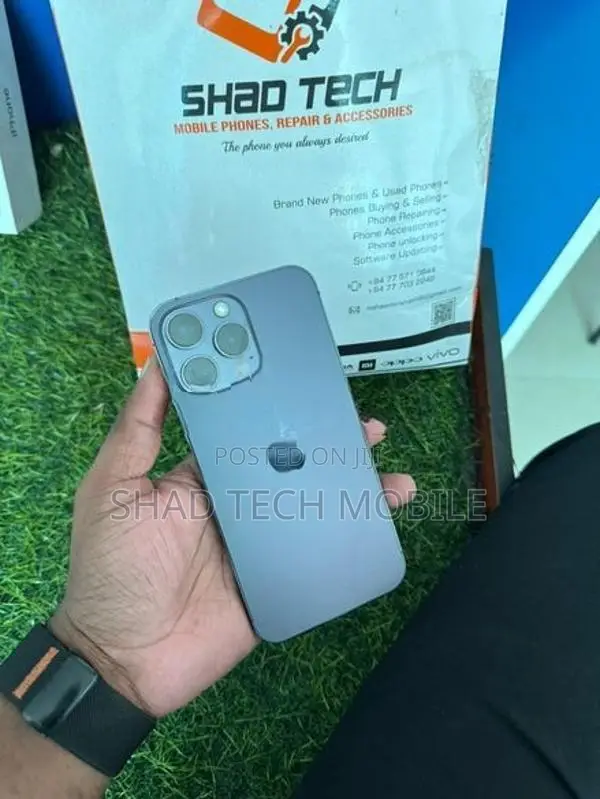 Apple iPhone 14 Pro Max 245gb (Used)