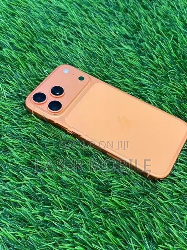 Apple iPhone 17 Pro Max 256GB (Used)