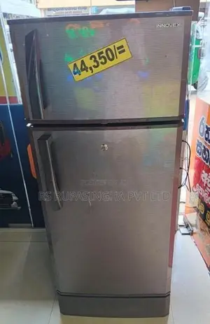 Innovex 4 1/2 Dubble Door Fridge