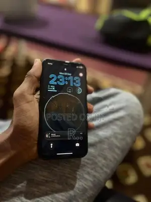 Apple iPhone 11 (Used)