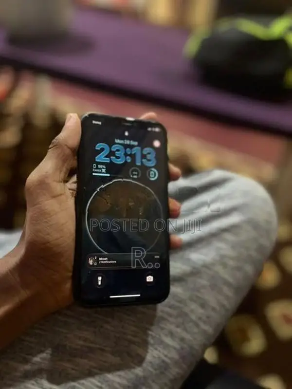 Apple iPhone 11 (Used)