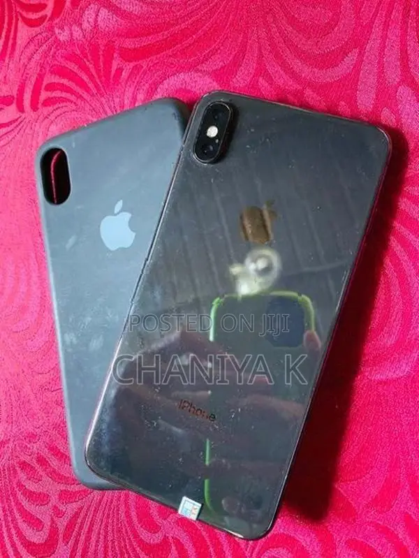 Apple iPhone XS Max (Used)