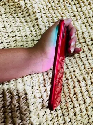 Apple iPhone 11 (Used)