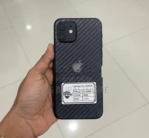 Apple iPhone 12 (Used)