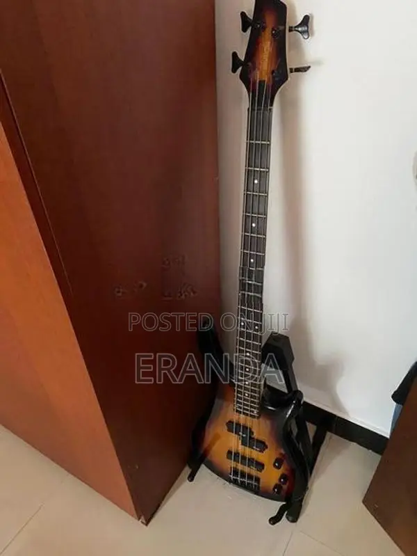 Stagg Fusion Bass Guitar