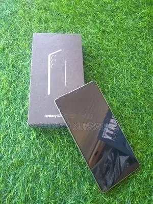 Samsung Galaxy S25 Ultra (Used)