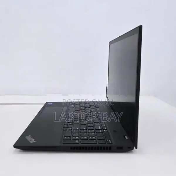 Lenovo ThinkPad P16s - i7 13th Gen 4GB NVIDIA