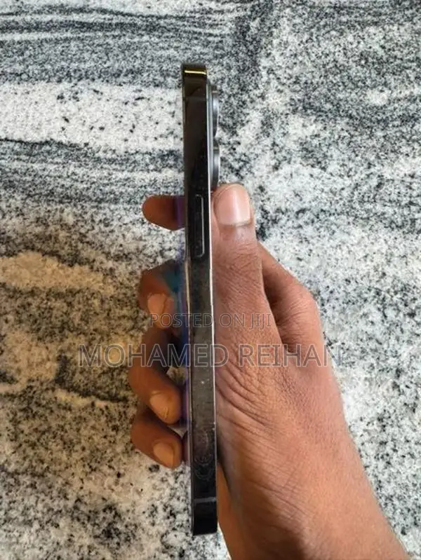 Apple iPhone 13 Pro (Used)