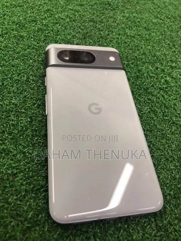Google Pixel 8 (Used)