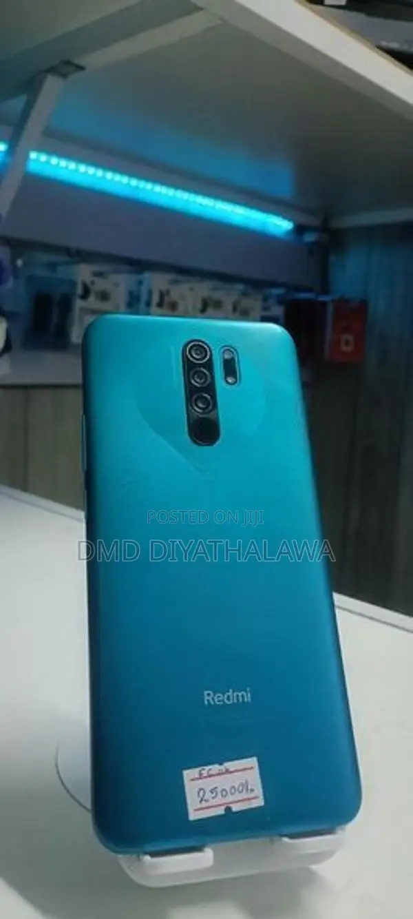 Xiaomi Mi 9 4GB/64GB (Used)