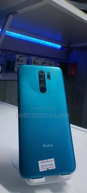 Xiaomi Mi 9 4GB/64GB (Used)