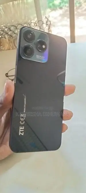 ZTE Blade V50 Design (Used)