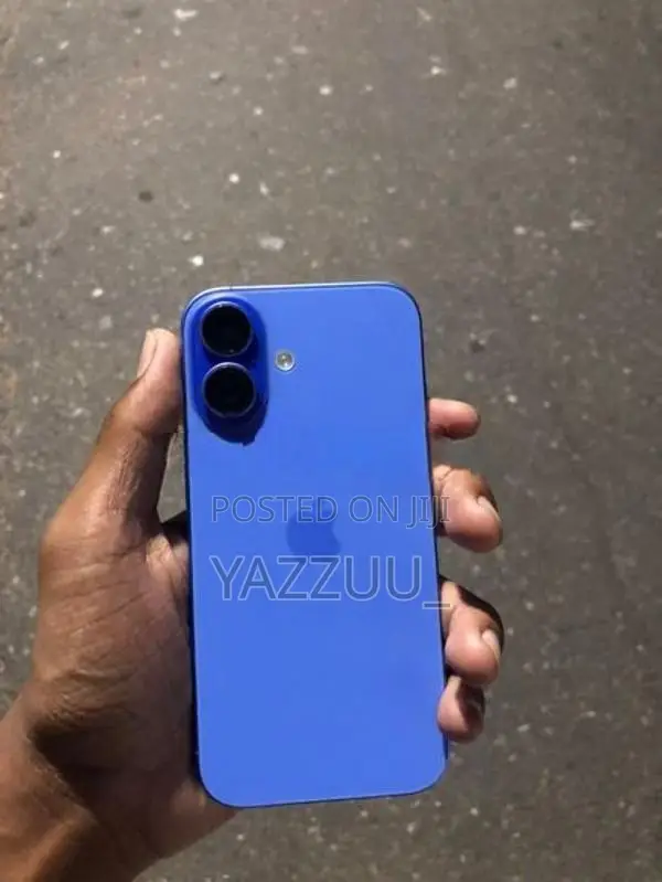 Apple iPhone 16 (Used)