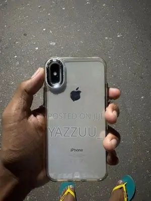 Apple iPhone X (Used)