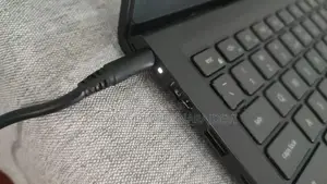 Dell Inspiron 3530