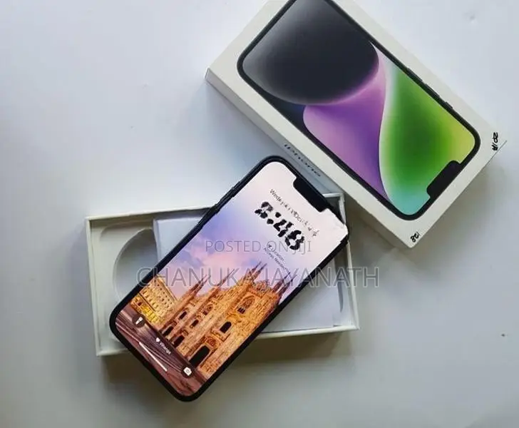 Apple iPhone 14 (Used)