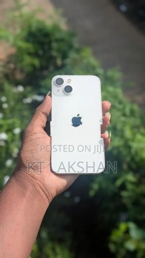 Apple iPhone 13 (Used)
