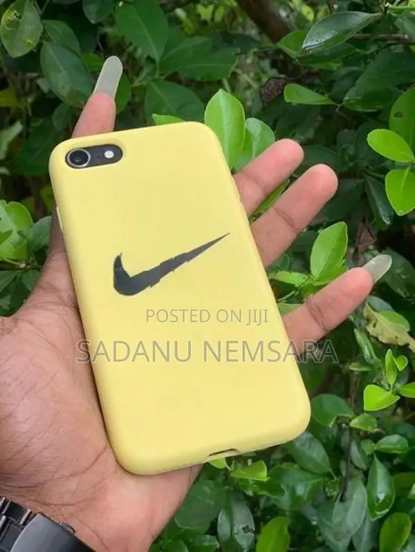 Apple iPhone 8 (Used)