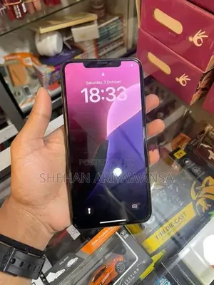 Apple iPhone XS Max (Used)