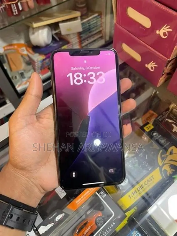 Apple iPhone XS Max (Used)