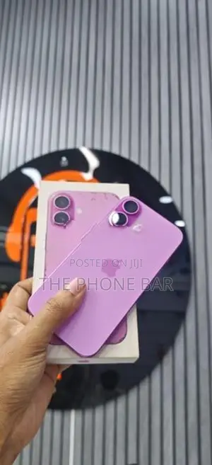 Apple iPhone 16 (Used)