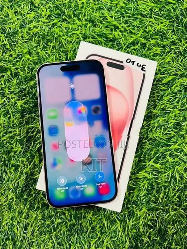 Apple iPhone 15 (Used)