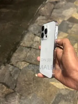 Apple iPhone 14 Pro (Used)