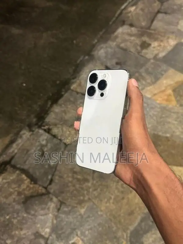 Apple iPhone 14 Pro (Used)