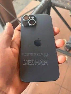 Apple iPhone 15 (Used)