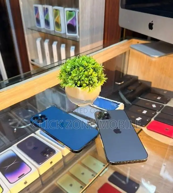 Apple iPhone 12 Pro 128GB (Used)