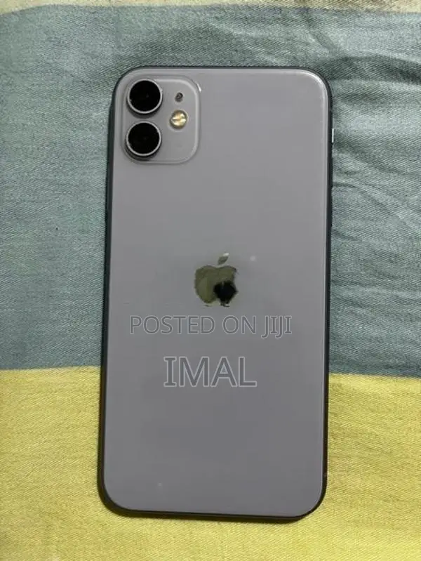 Apple iPhone 11 (Used)