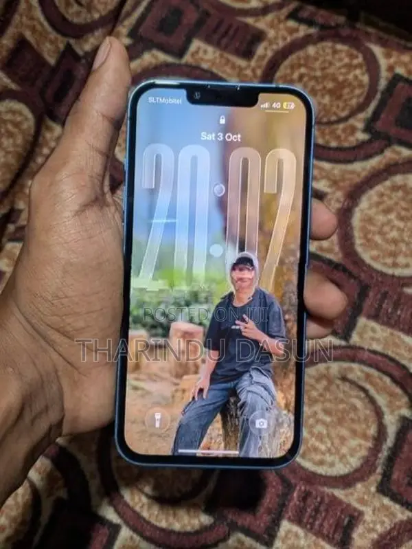 Apple iPhone 13 (Used)