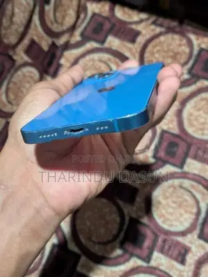 Apple iPhone 13 (Used)