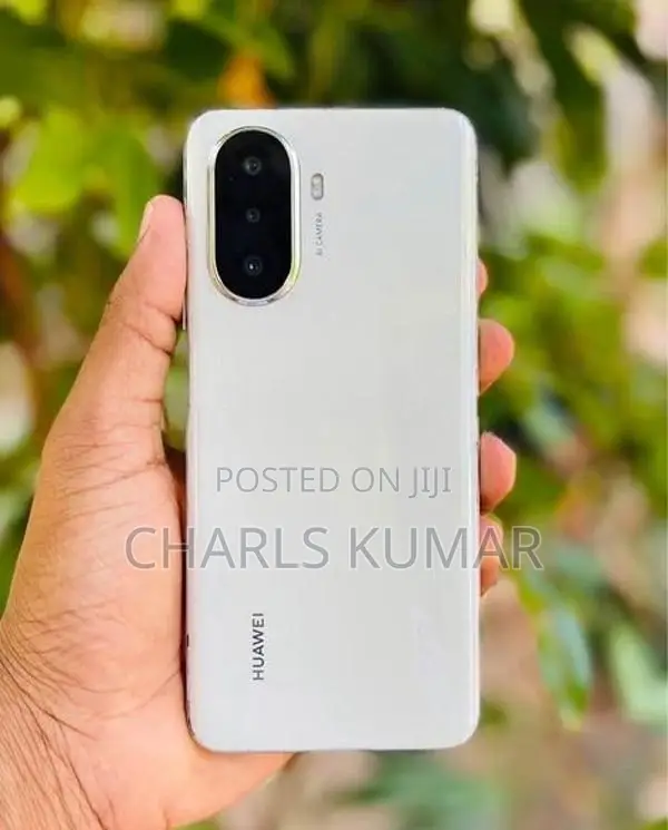 Huawei Nova Y70 (Used)