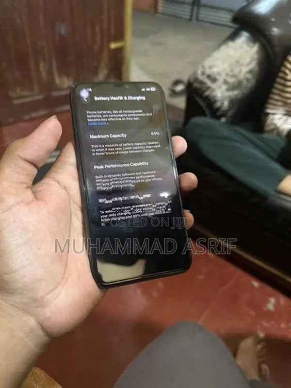 Apple iPhone 11 Pro Max (Used)