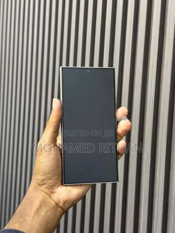 Samsung Galaxy S24 Ultra (Used)