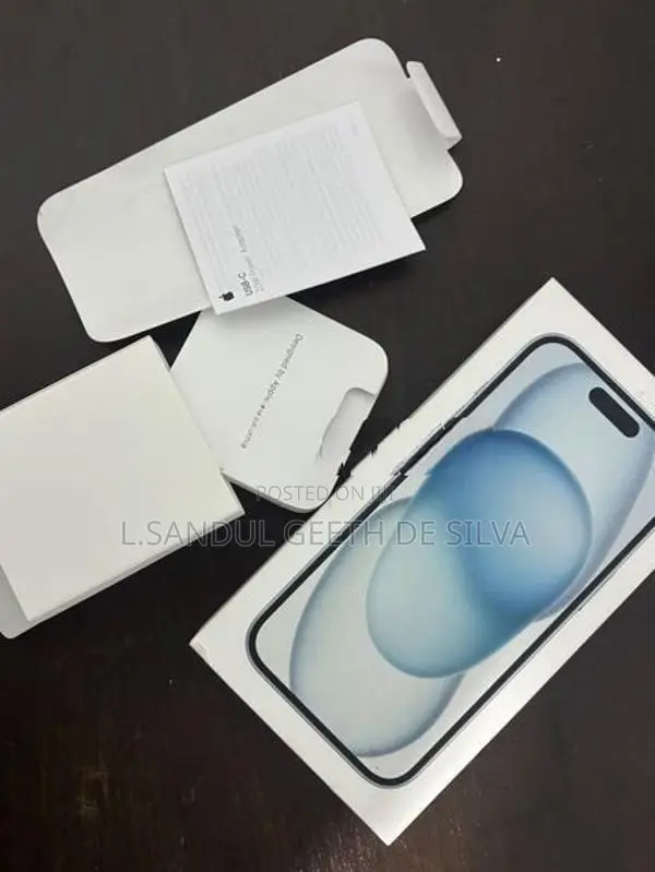 Apple iPhone 15 (Used)