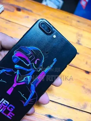 Apple iPhone 7 Plus Black Edition (Used)