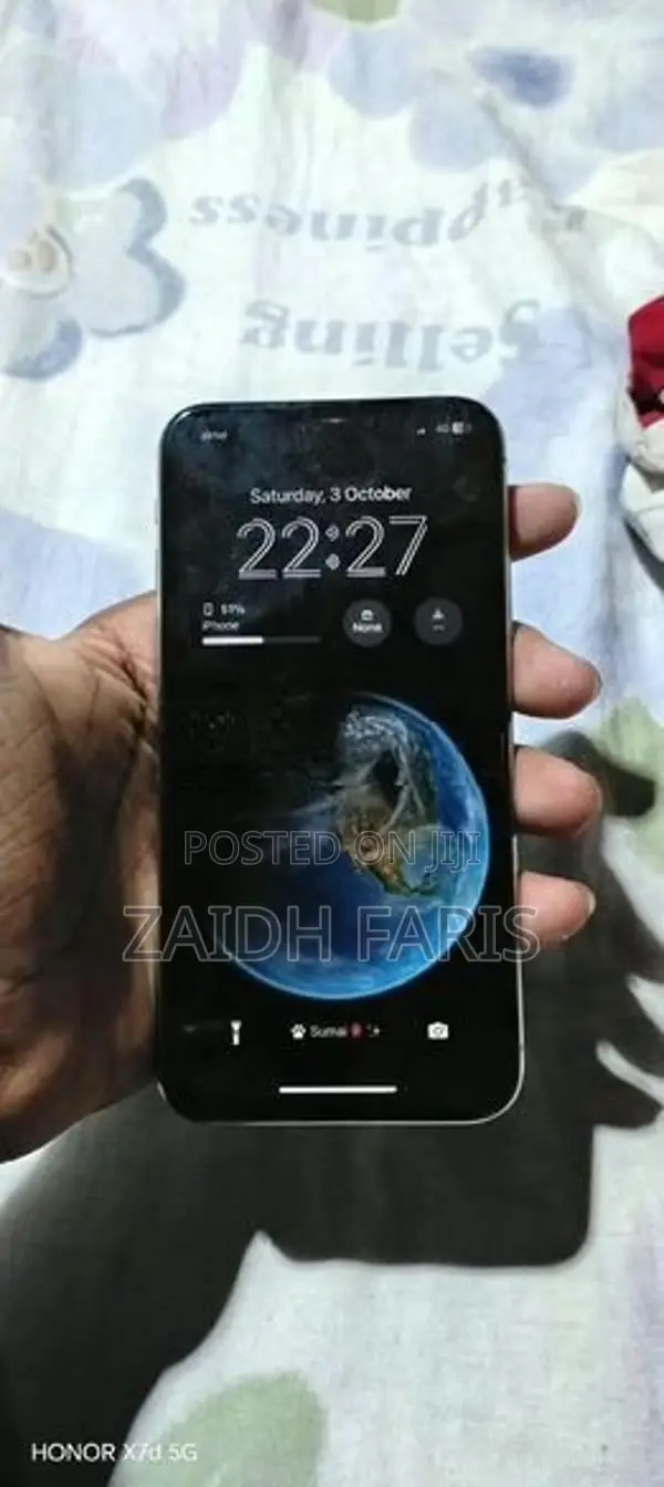 Apple iPhone X (Used)