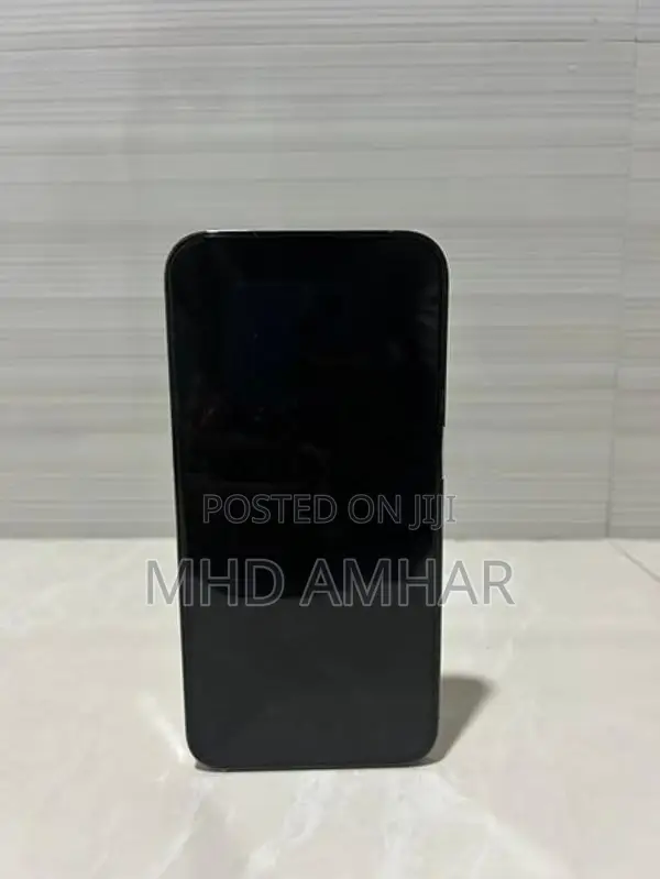 Apple iPhone 14 (Used)
