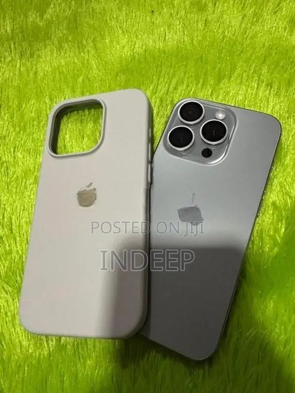 Apple iPhone 15 Pro (Used)