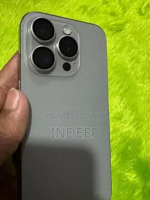 Apple iPhone 15 Pro (Used)