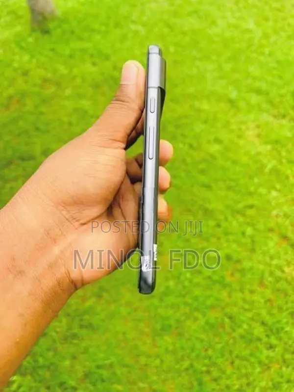 Google Pixel 8 (Used)