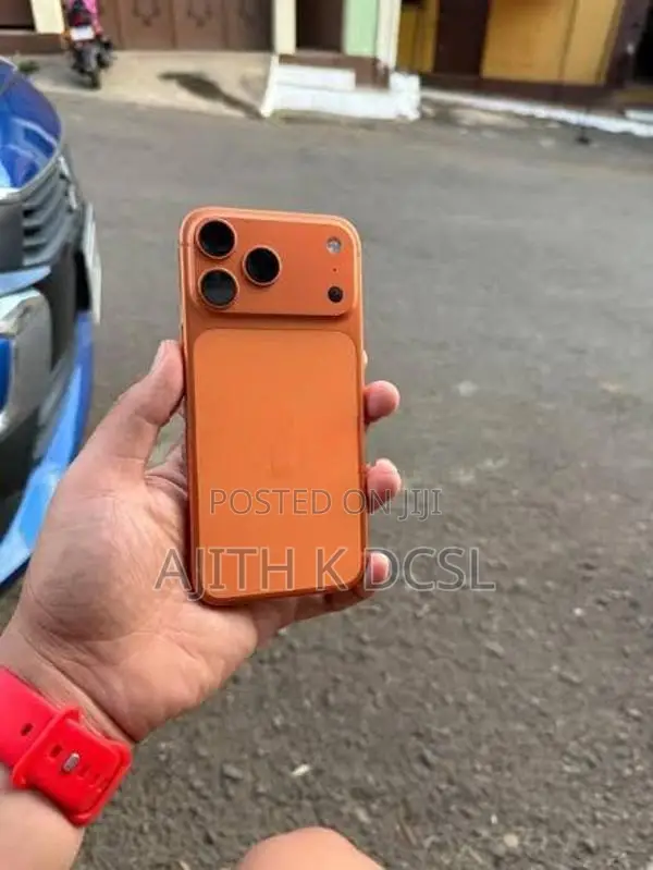 Apple iPhone 17 Pro Max (Used)
