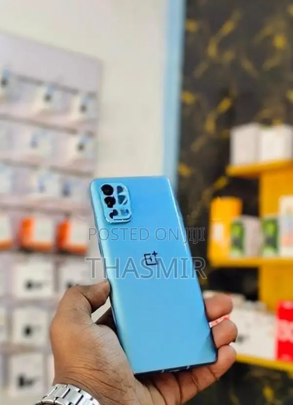 OnePlus 9R 5G (Used)