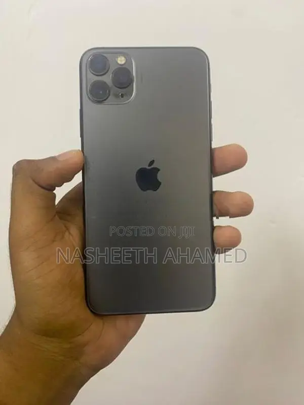 Apple iPhone 11 Pro Max (Used)