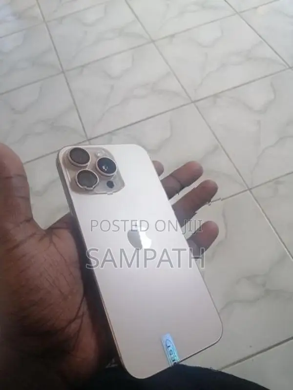 Apple iPhone 16 Pro Max (Used)