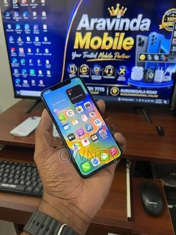 Apple iPhone X (Used)