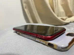 Apple iPhone 8 (Used)