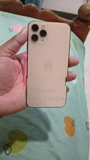 Apple iPhone 11 Pro (Used)